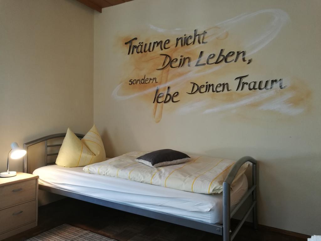 Pension Und Restaurant Reck Aulendorf Exterior photo