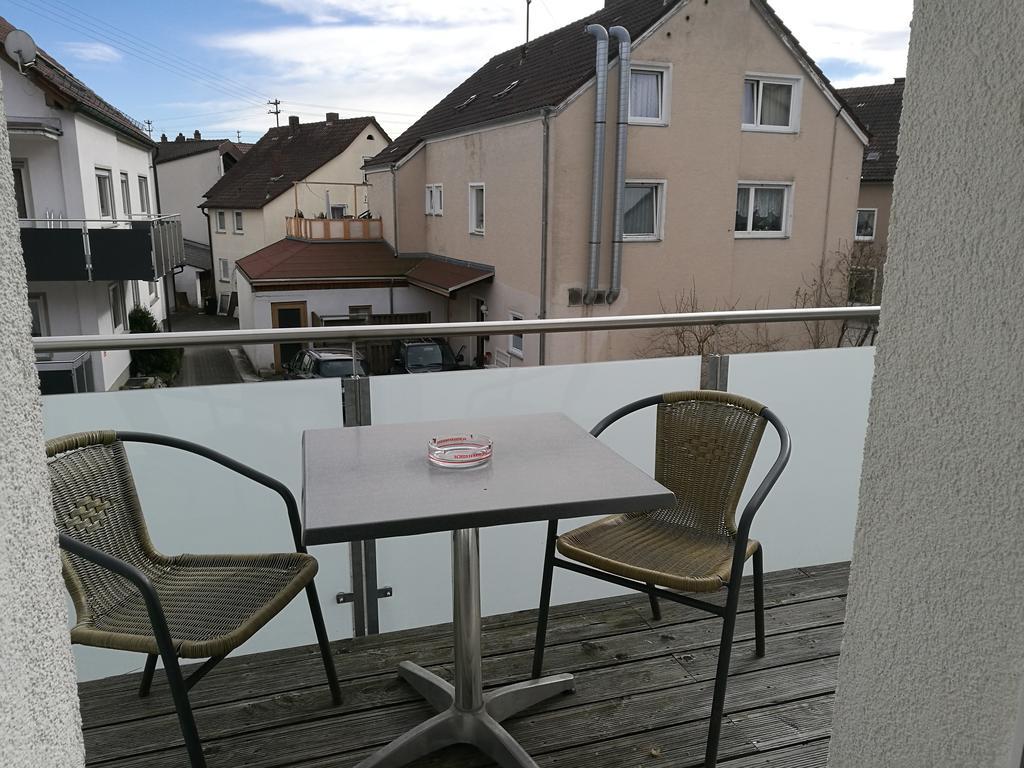 Pension Und Restaurant Reck Aulendorf Exterior photo